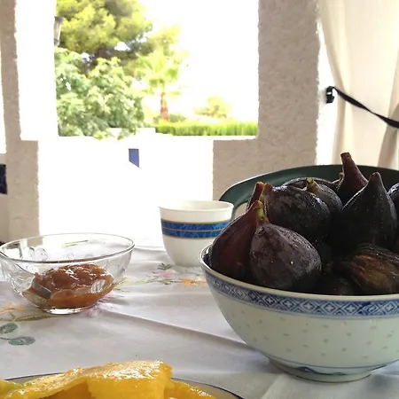 Albir Lemon House 度假居