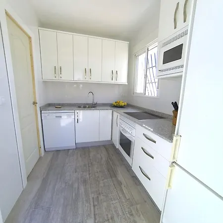 Albir Lemon House 度假居