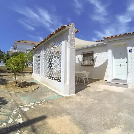 Albir Lemon House 度假居 *